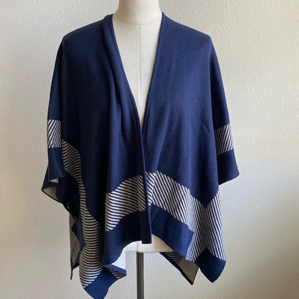 Cabi Reversible Cape Poncho Sweater M/L
